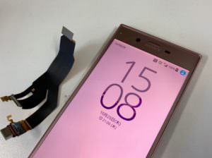 充電出来るように改善したXperia XZs(SO-03J)
