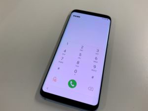 画面修理後のGalaxy S8(SC-02J)