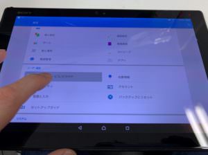 画面交換修理でタッチ操作出来るようになったXperia Z4 Tablet(SO-05G)