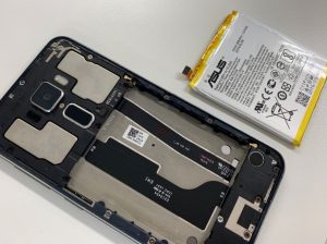 バッテリー交換修理後のZenfone3(Z017DA)