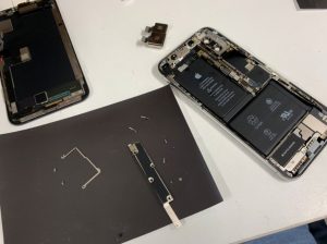 分解して基板洗浄＆乾燥途中のiPhoenX