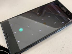 基板洗浄で電源が入るようになったXperia XZ premium(SO-04J)