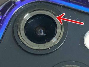 粘着を除去出来たiPhone13