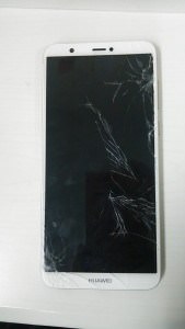 HUAWEI novalite2画面割れ