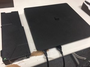 PS4 電源スイッチ