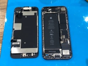 iPhone8電源が落ちる故障③
