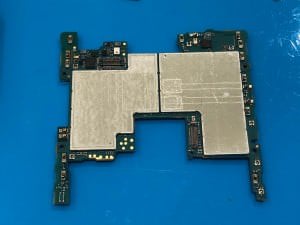 XperiaXZ2水没故障⑤メイン基板