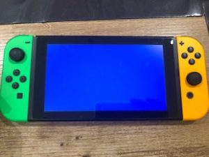 【Switch修理】ブルースクリーンで起動しないSwitchが基板修理をして復活！