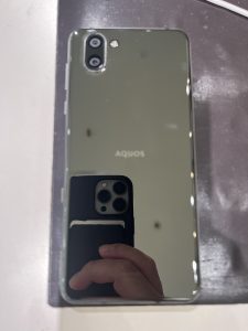 AQUOS R2バッテリー交換3IMG_0938