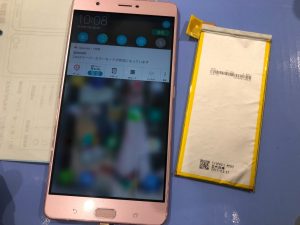 ZenFone 3ultraバッテリー交換 4