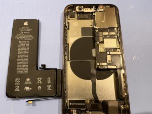 iPhone 11 Proバッテリー交換の費用比較