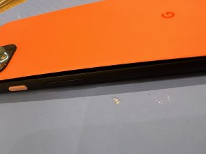 Google Pixel 4バッテリー膨張