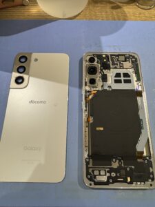 Galaxy S22 バッテリー交換分解