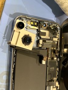 iPhone カメラ修理