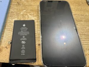 iPhone 12 バッテリー交換後