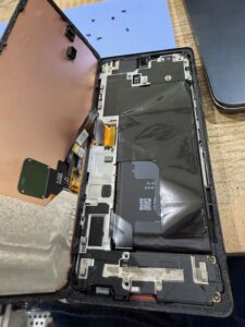 PIxel 画面分解内部画像