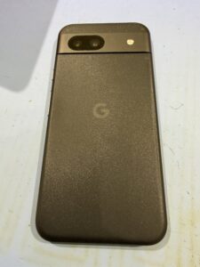 Pixel 8a背面