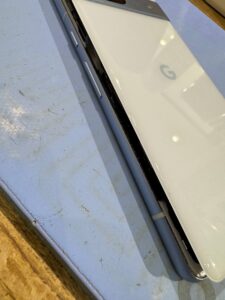 Pixel 7a バッテリー膨張