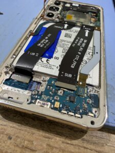 Galaxy S23 画面コネクタ基板