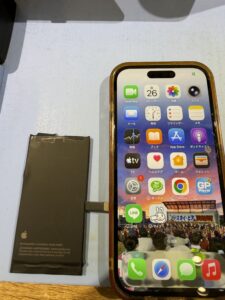 iPhone 15 バッテリー交換で改善