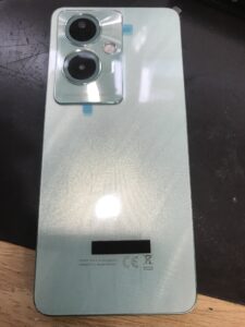 背面パネルの交換