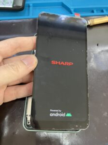 AQUOS WISH 画面交換 仮付けで正常表示を確認