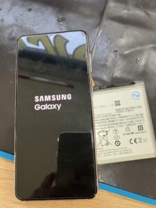 バッテリー仮付けで起動確認