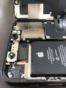 iPhone11Pro分解手順