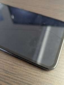 iPhone11画面割れ