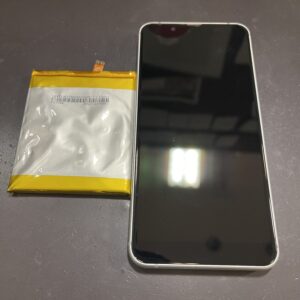 AQUOS　膨張