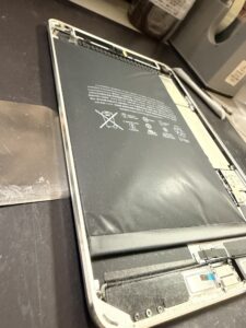 iPad4mini バッテリー交換