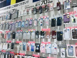 可愛いキャラクターiPhoneケース