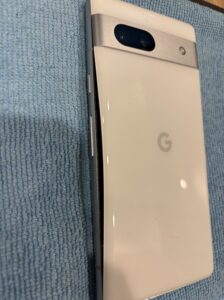 修理前のGoogle Pixel7Aの状態