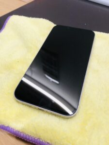 ガラスコーティング施工後のiPhone