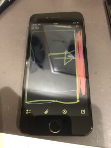 画面修理後のiPhoneSE2