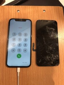 画面交換修理後のiPhone12Pro