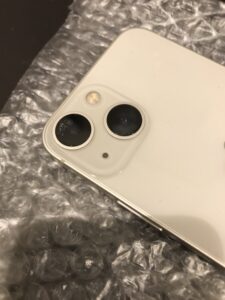 iPhoneカメラレンズ割れ