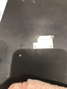 iPhone13の修理中