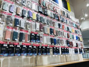 ケース販売やバッテリー交換などの修理屋、ガラスコーティングも