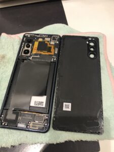 Xperia10Ⅱの修理中