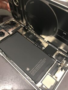 バッテリー交換中の様子