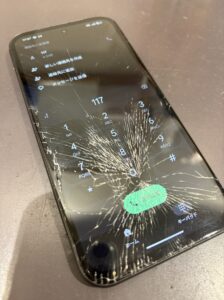 液晶画面交換修理前