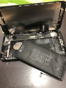 iPhone7plusバッテリー交換