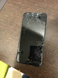 iPhoneSE3画面交換