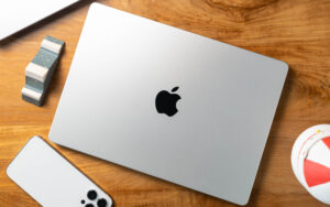 Macbook