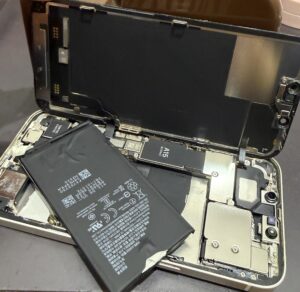 iPhone13