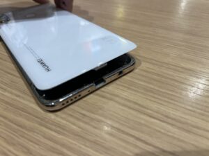 Androidバッテリー膨張