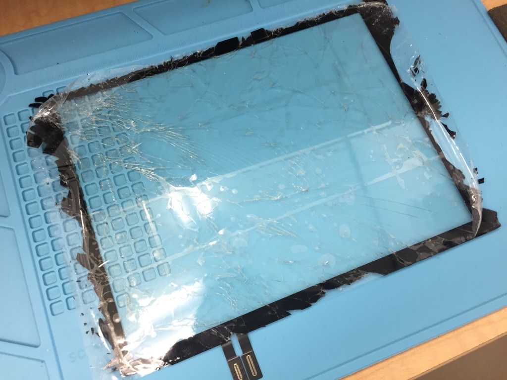 第6世代iPad ガラス割れ