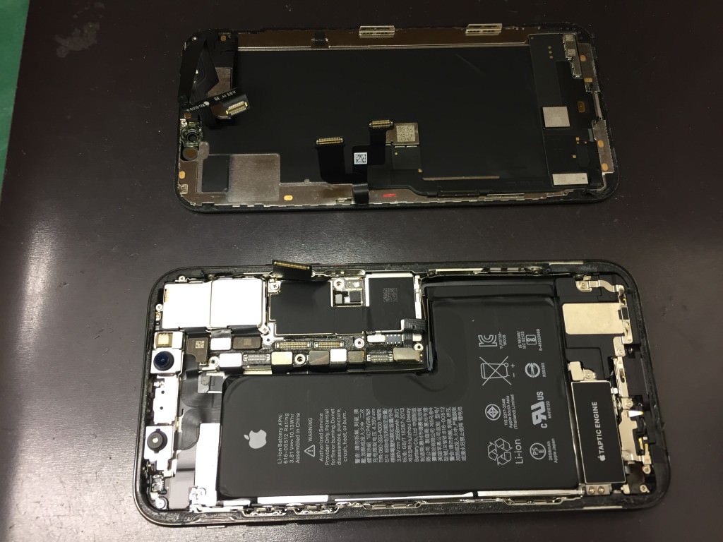 iPhone X 洗濯機　水没