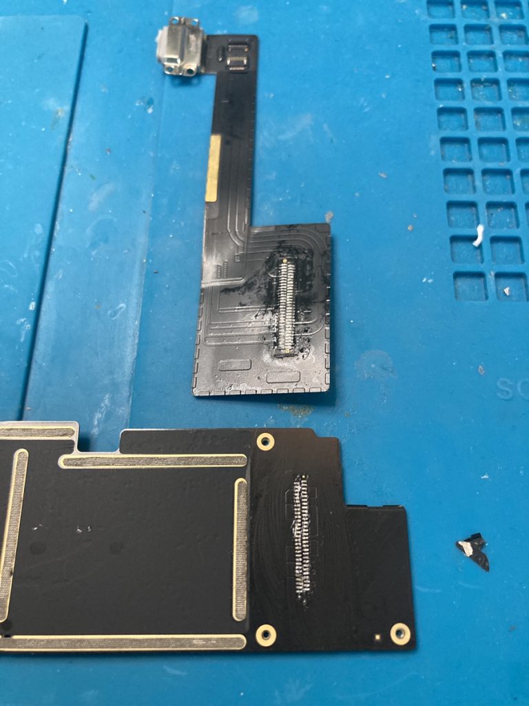 iPad Pro 9.7 ドックコネクター